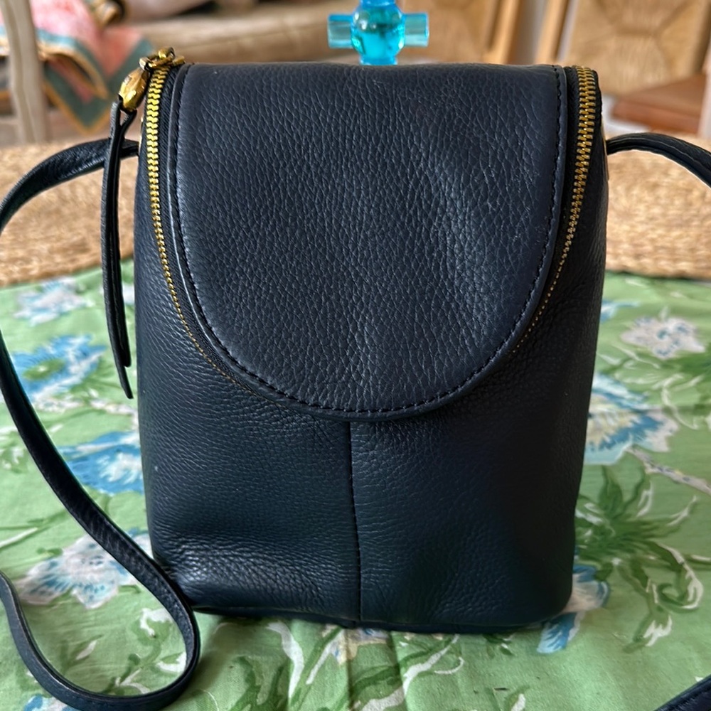 HOBO Navy and Gold Crossbody Bag with Adjustable Strap